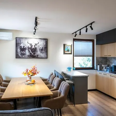 Luxe View I 아파트 *