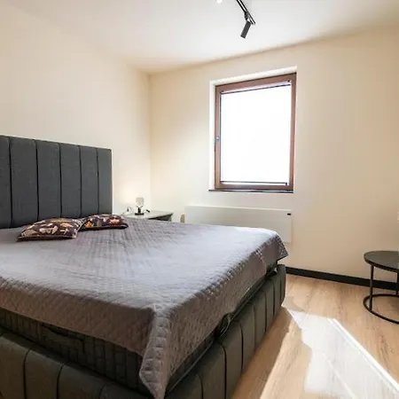 Luxe View I 아파트 팜포로보