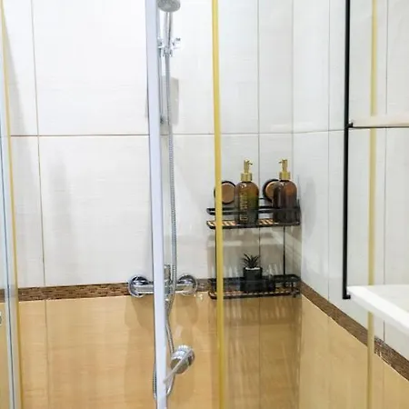 아파트 Luxe View I *